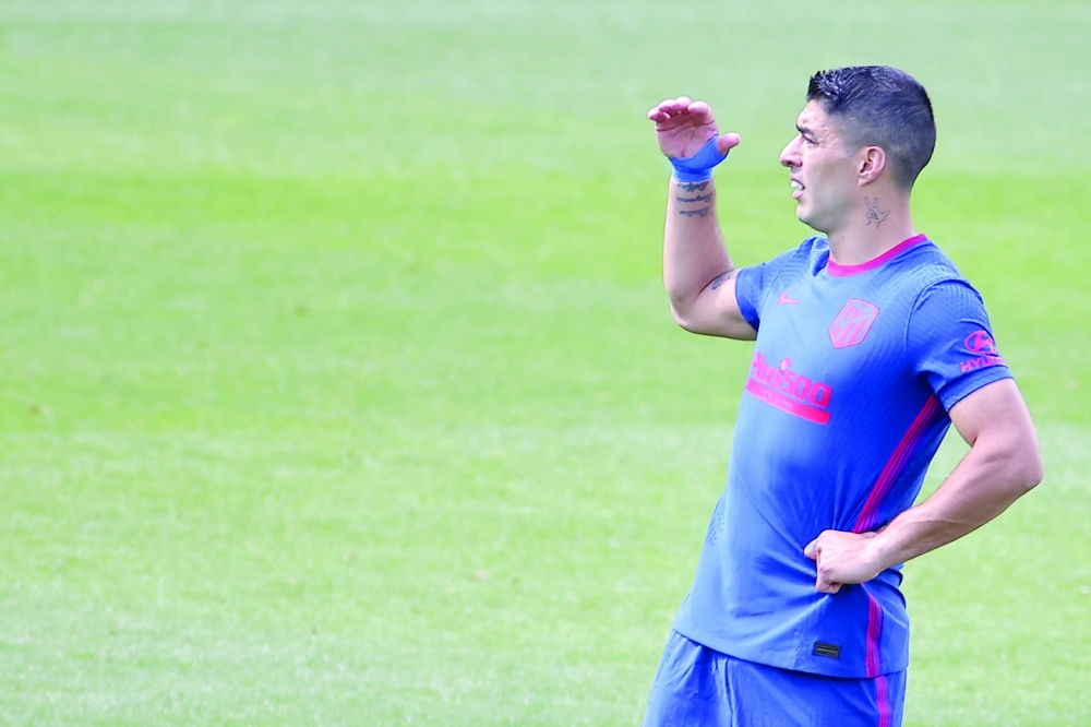 سواريز يبحث عن شباك فريقه السابق 