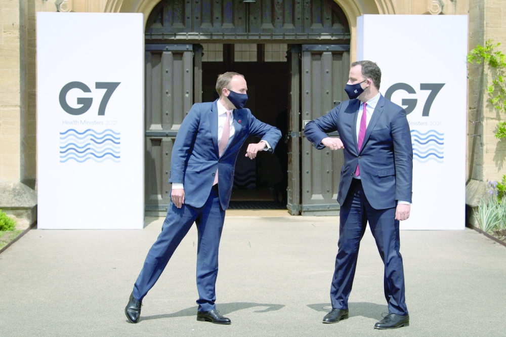 وزير الصحة البريطاني يستقبل نظيره الألماني قبيل مؤتمر بجامعة أكسفورد "رويترز" 