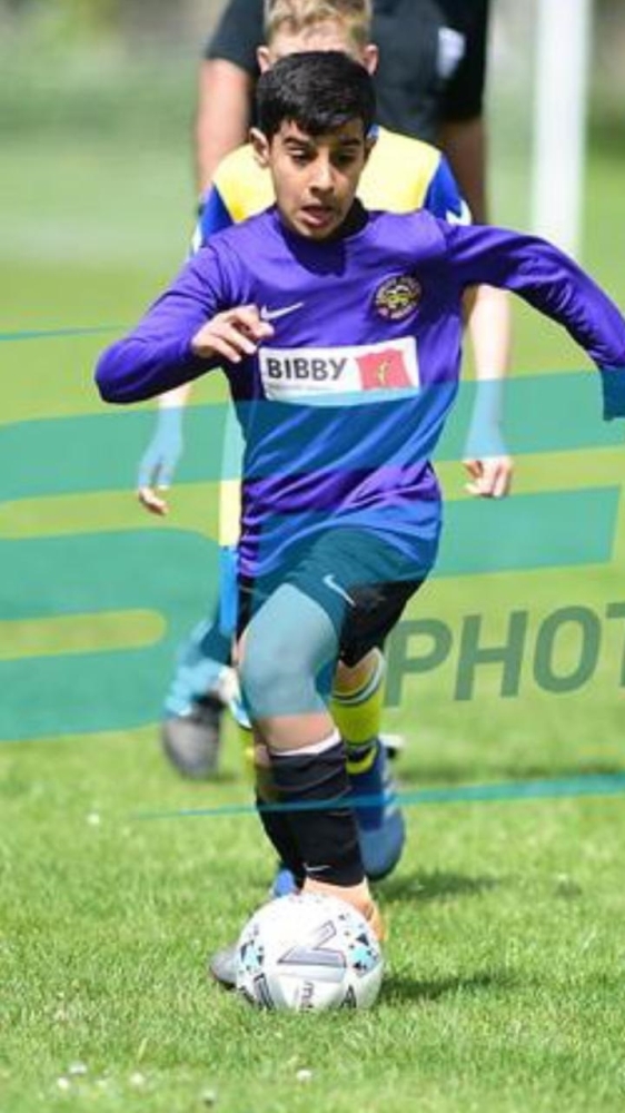 من مشاركة طارق السعدي في المباريات التي أقيمت ببريطانيا