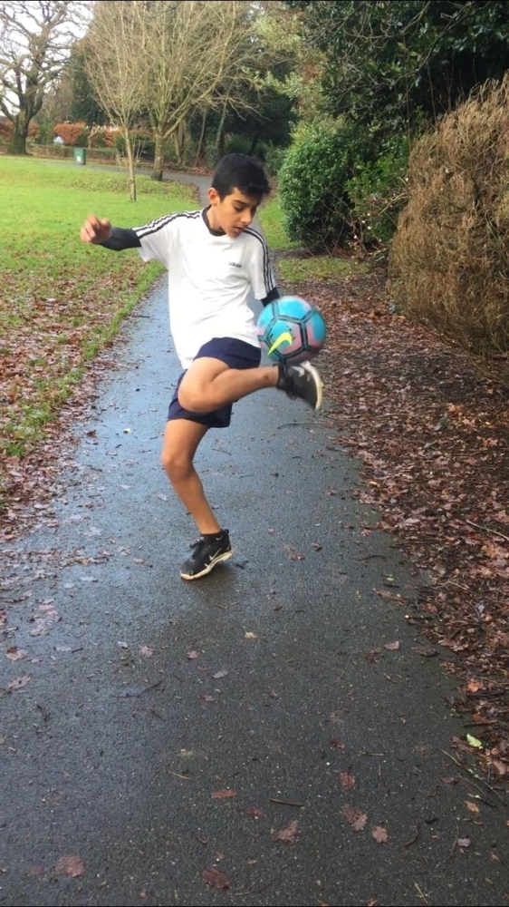 السعدي أثناء استعراض مهاراته