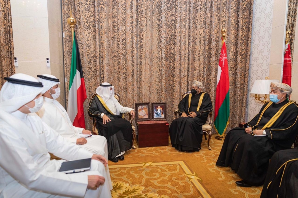 لقاء وزير الخارجية بنظيره الكويتي في طهران.  "العمانية" 