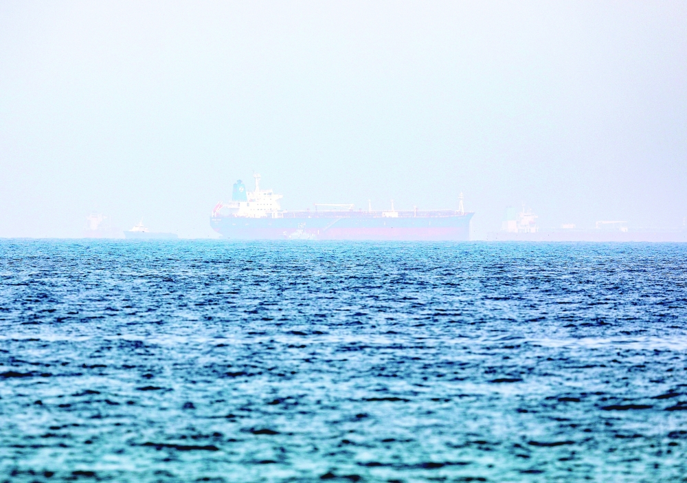 
ناقلة النفط "أم/تي ميرسر ستريت" التي تعرضت الى هجوم في 29 يوليو الماضي و أدى لمقتل اثنين من أفراد طاقهما. رويترز 