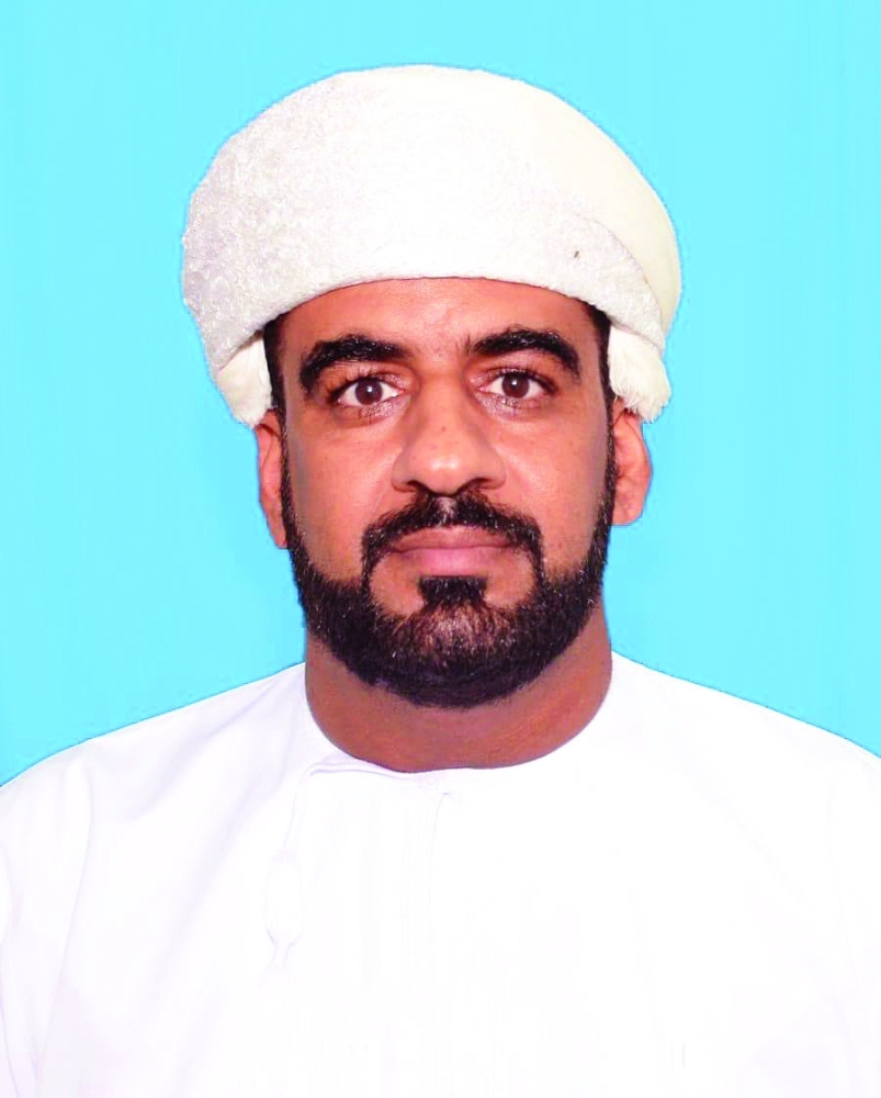 علي المحروقي