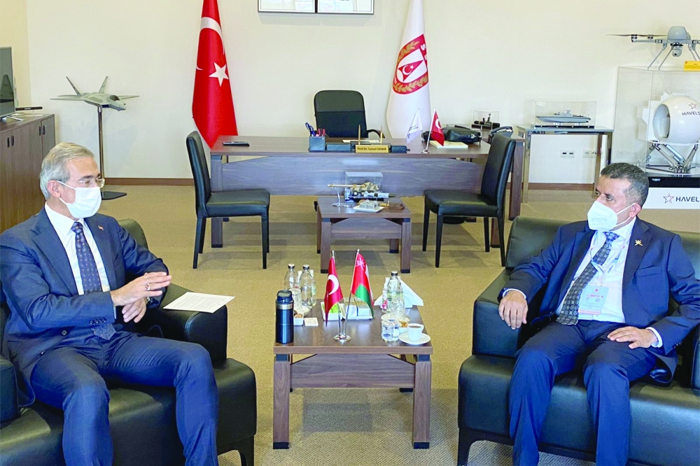  من لقاء معاليه مع  رئيس مؤسسة الصناعات الدفاعية التابعة للرئاسة التركية