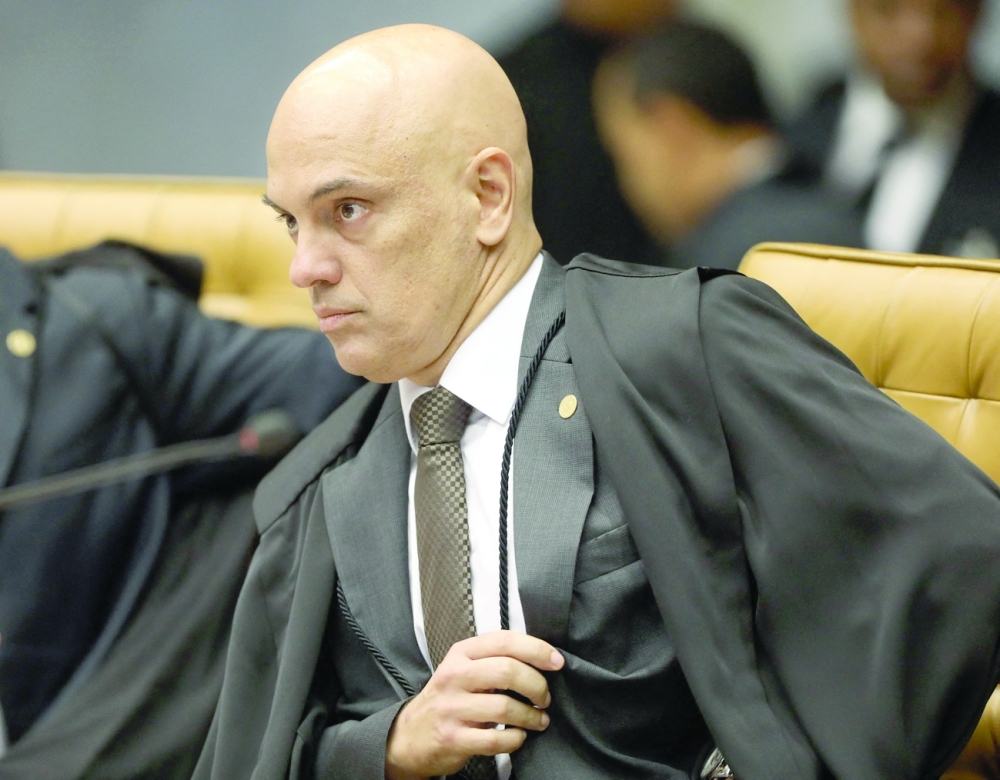 ألكسندر دي مورايس أحد القضاة الـ11  في المحكمة العليا