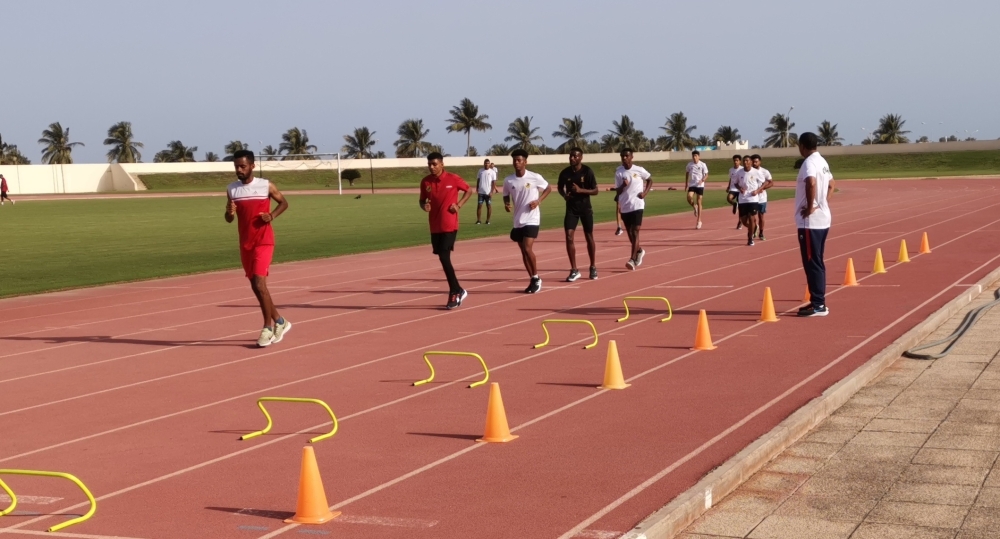 جانب من تدريبات المنتخب الوطني لألعاب القوى