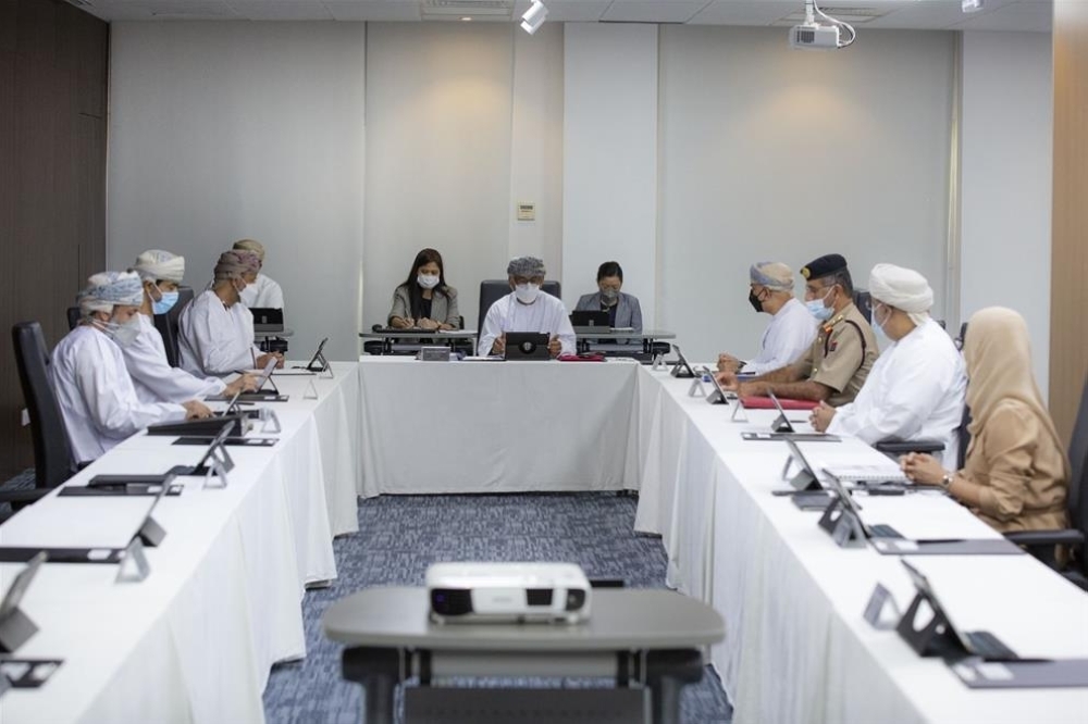 خلال الاجتماع 