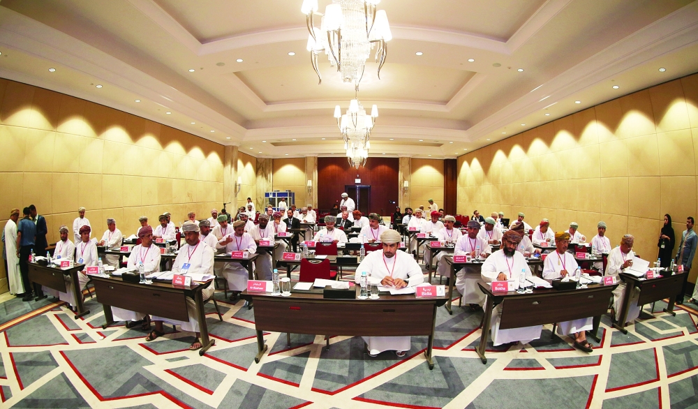 عمومية اتحاد الكرة صوتت لصالح تمديد مجلس الإدارة