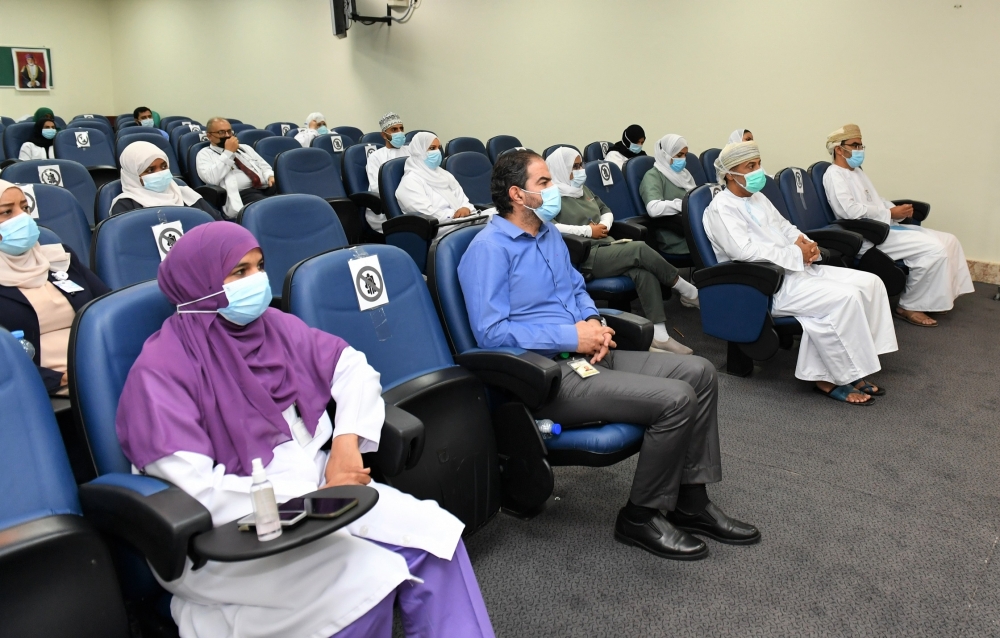 المشاركون في البرنامج التدريبي