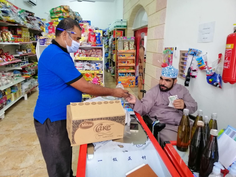 جانب من العمل