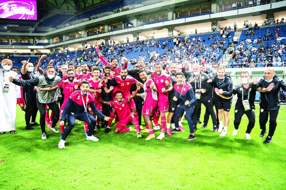 فرحة الفوز على اليابان