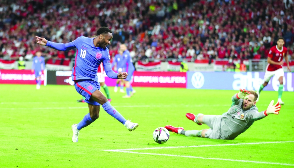 رحيم خلال المباراة 