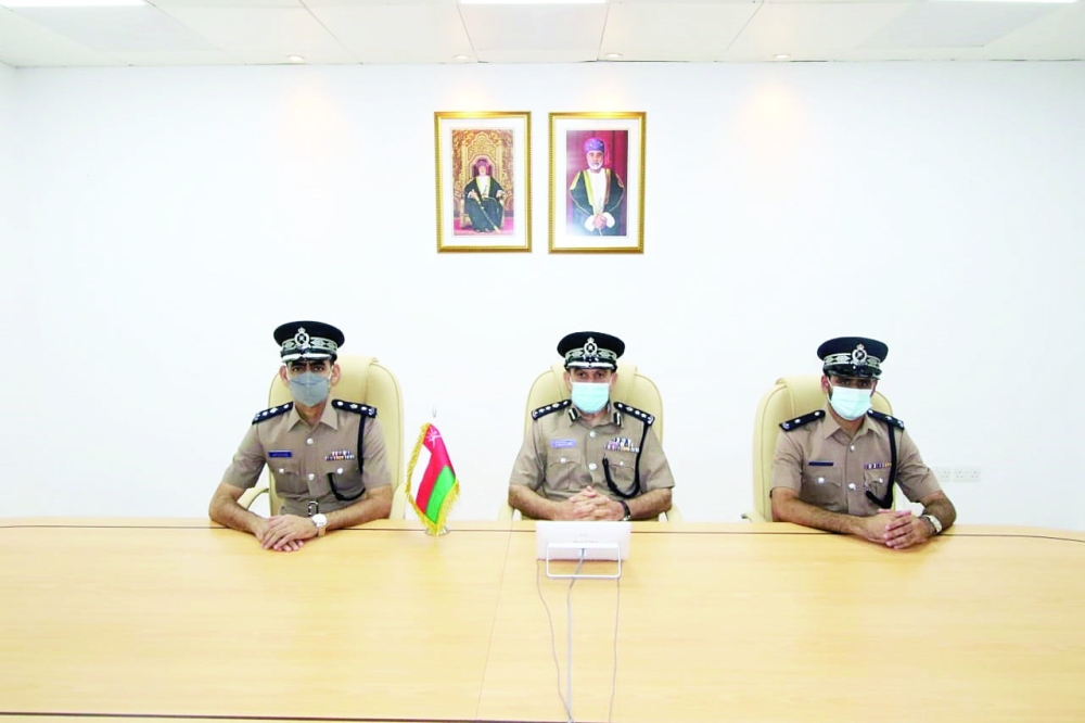 .. واجتماع مديري الجوازات