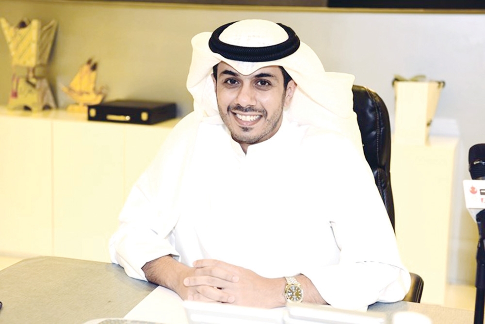 الكاتب حمد الرومي