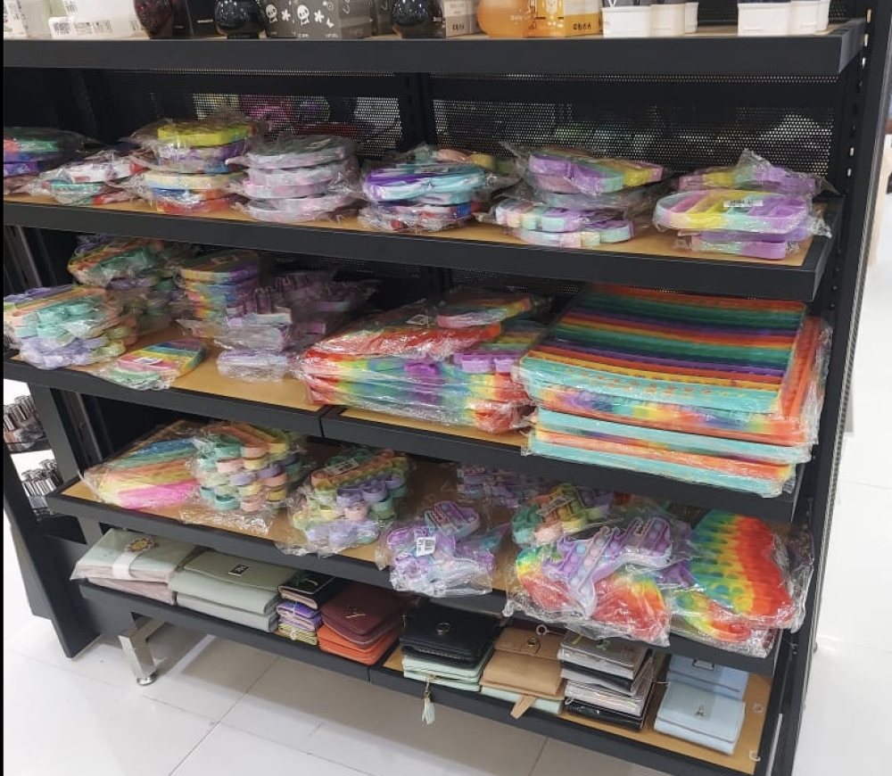 من السلع المضبوطة