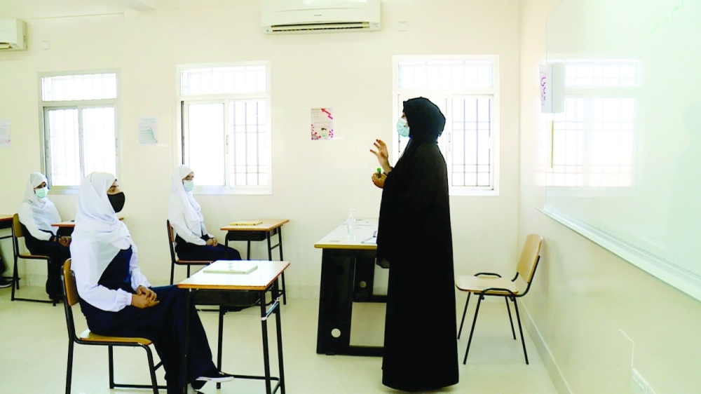 أقل من أسبوع تفصلنا عن بعد العام الدراسي الجديد مع بدء الهيئة التدريسية مباشرة عملها مختلف مدارس الوسطى