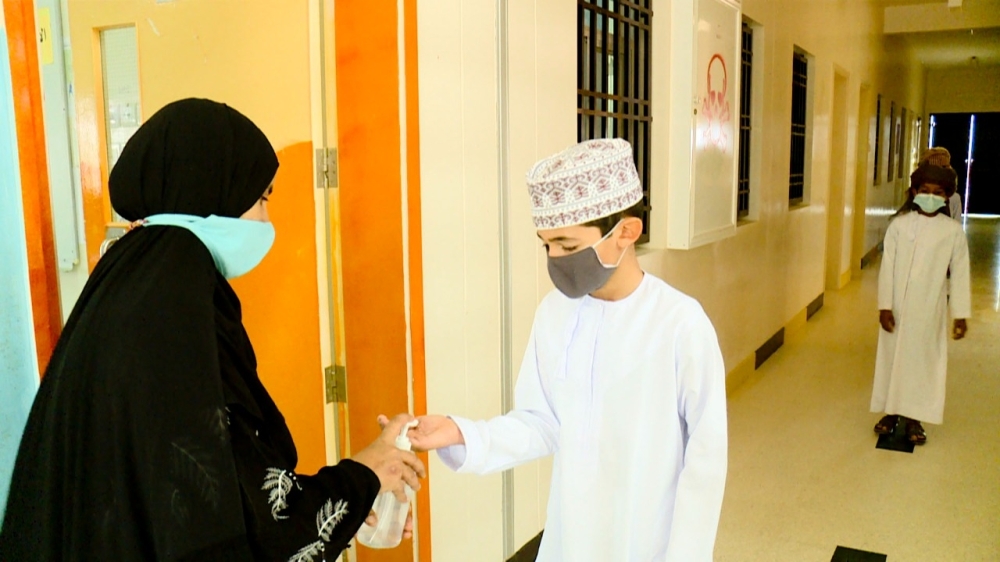 مدارس محافظة الوسطى تكمل استعدادها لاستقبال الطلبة الأحد المقبل- صورة ارشيفية