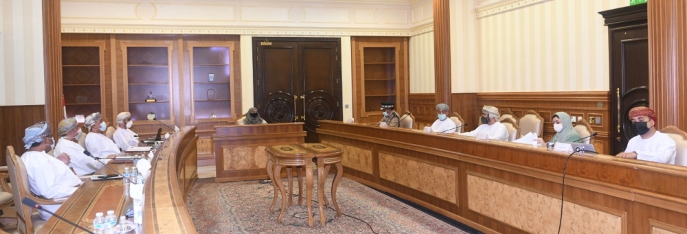 خلال اجتماع اللجنة الوطنية لشؤون الأسرة