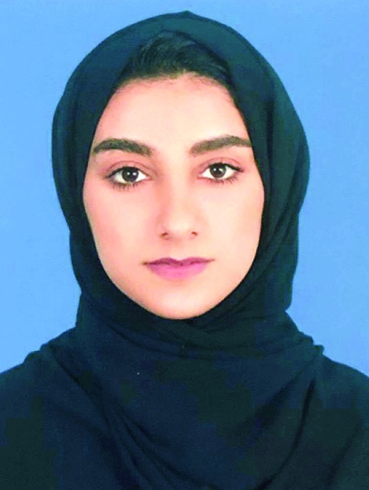 فاطمة المقبالية 