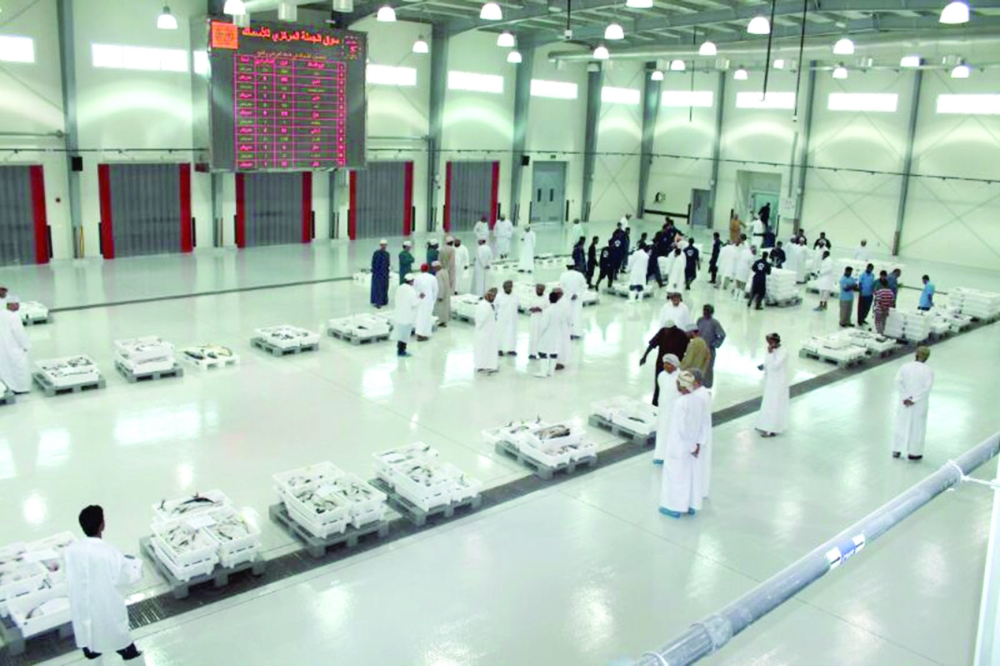 سوق الجملة المركزي للأسماك بالفليج