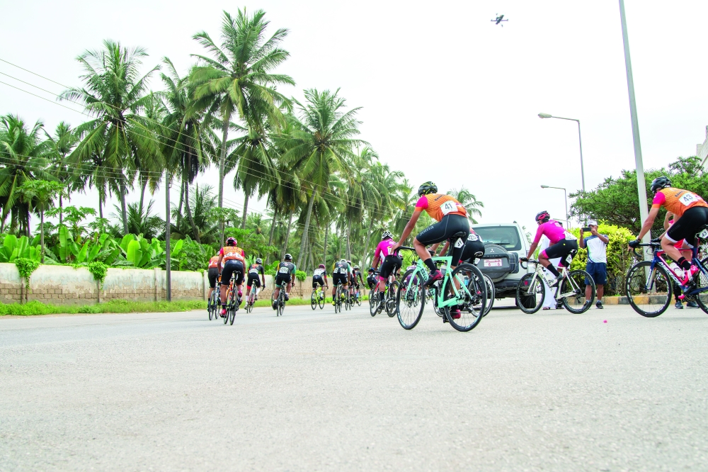 من منافسات المرحلة الثالثة من الطواف