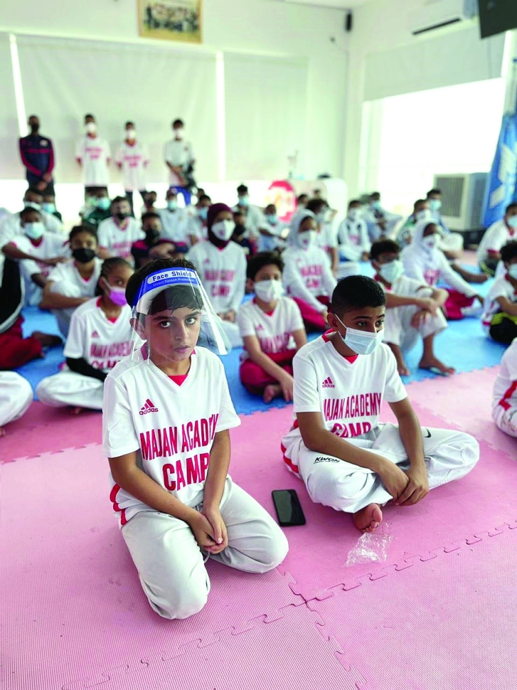 من الحصص التدريبية للمشاركين