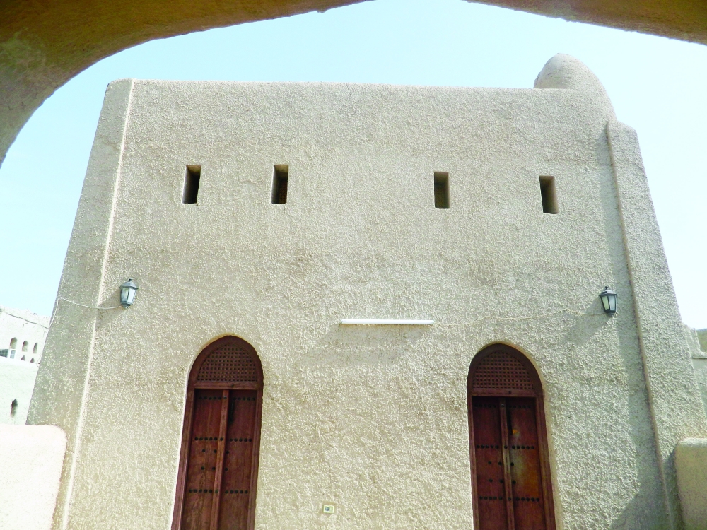 المسجد العالي بمنح