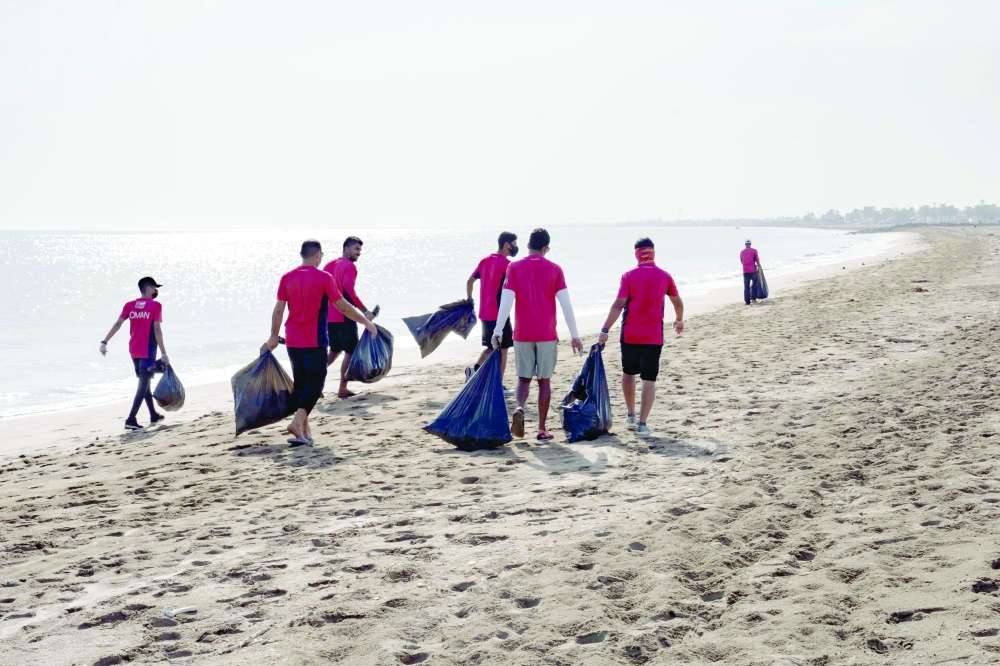 تنظيف الشواطئ