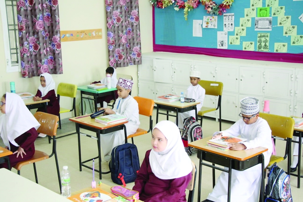 تطبيق اجراءات التباعد داخل الفصول 