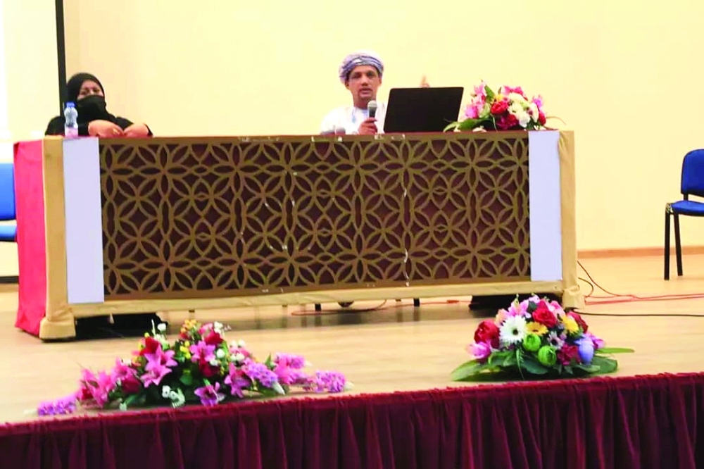 من البرنامج التعريفي