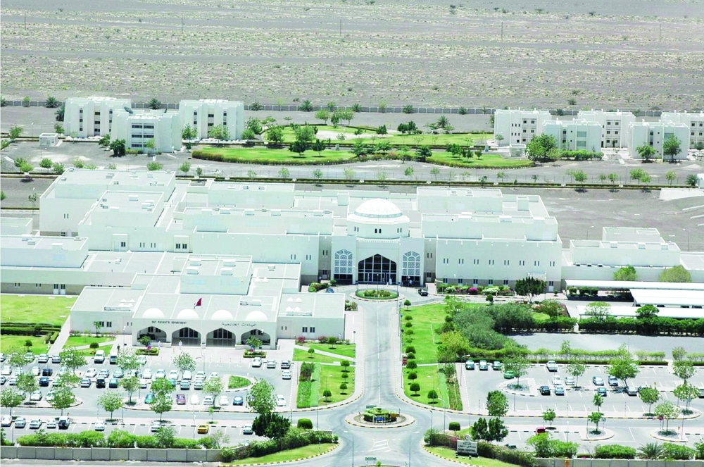 مستشفيات مرجعية في مختلف المحافظات