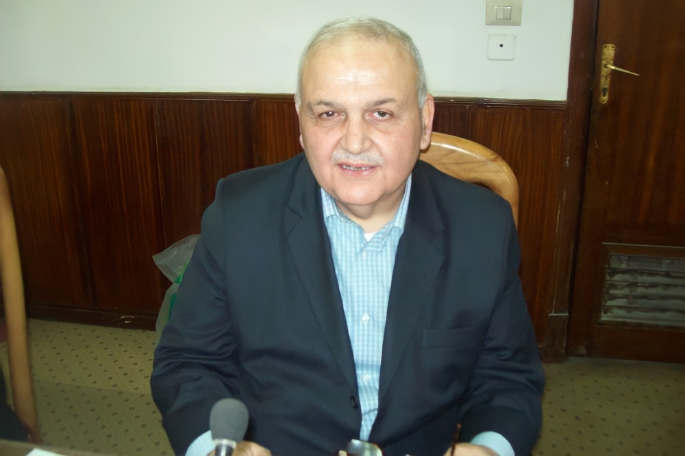 الدكتور وليد محمود