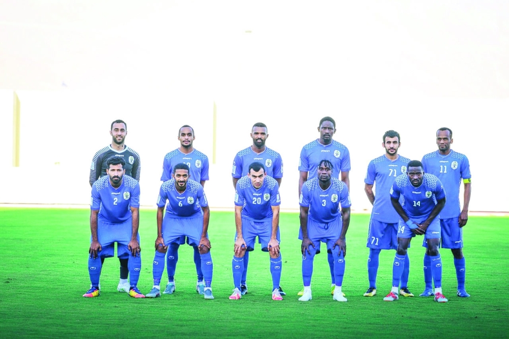 فريق نزوى الكروي