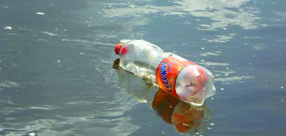 امتزاج المخلفات بمياه الفيضانات أحد أسباب تلوث المياه