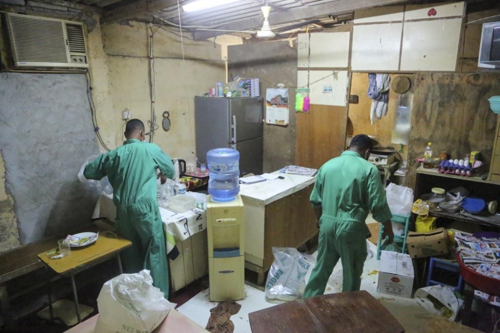  من حملات التفتيش 