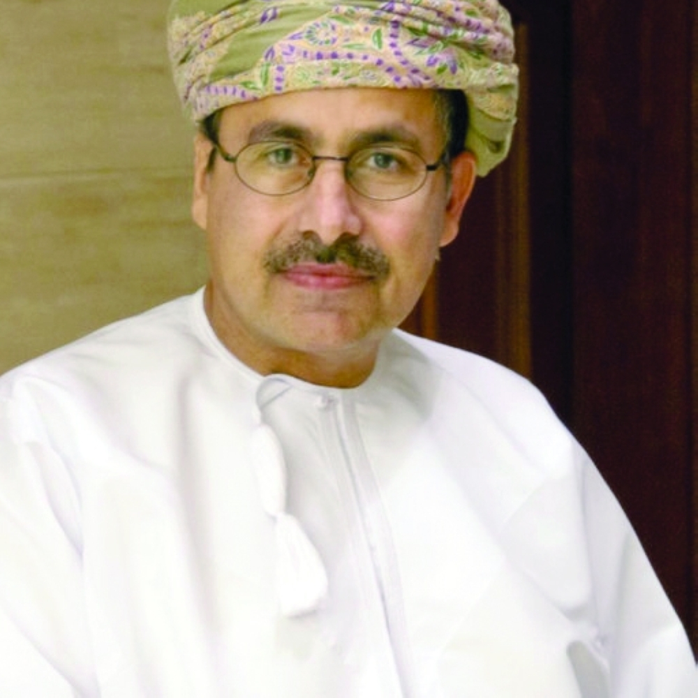  د.علي بن سيف المعمري