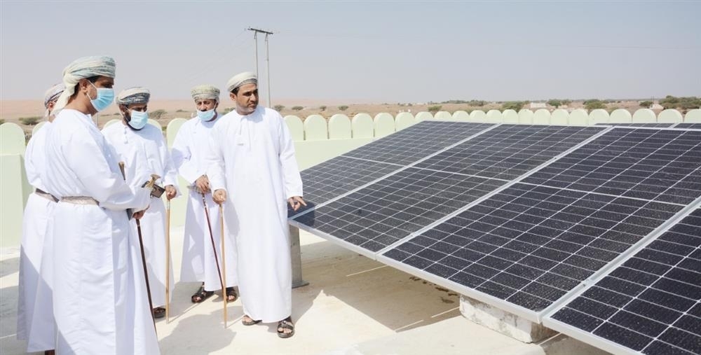 خلال تدشين الطاقة الشمسية