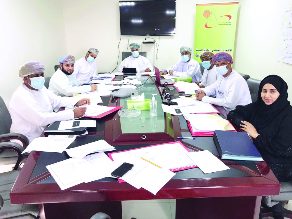 من اجتماع إدارة اتحاد السلة 
