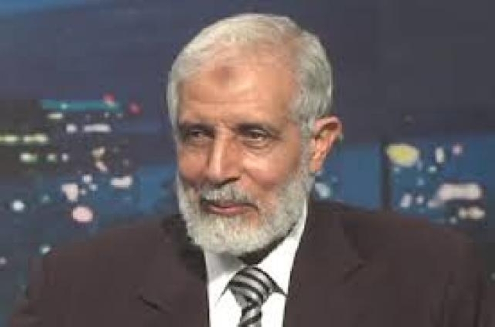 علي محمود عزت