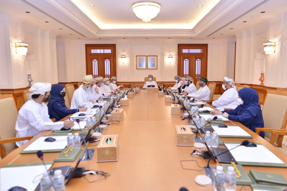  ٥مكتب المجلس