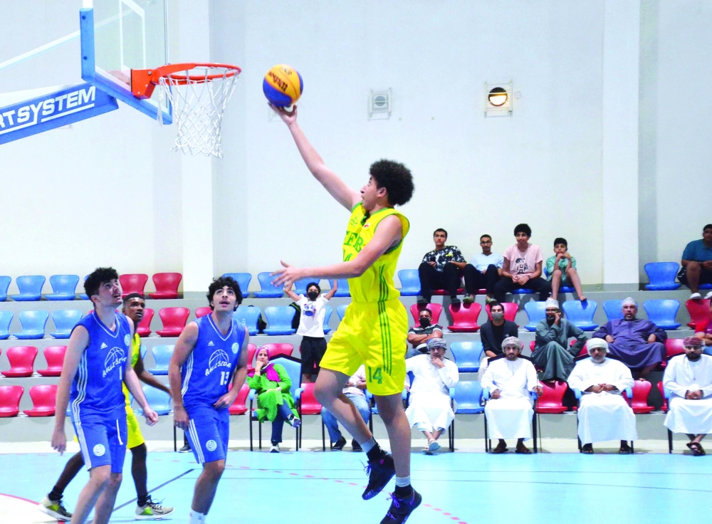 من لقاء الختام بين أهلي سداب والسيب