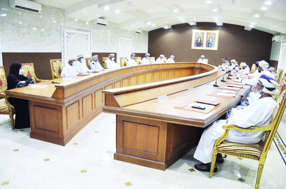 اجتماع المجلس البلدي بالظاهرة