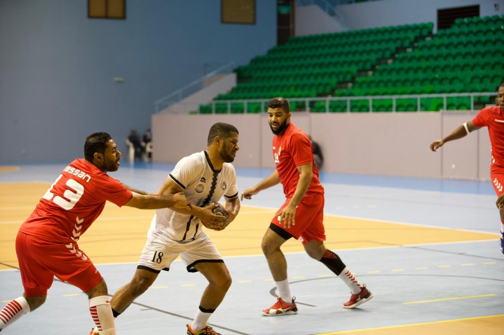 من منافسات اليد 