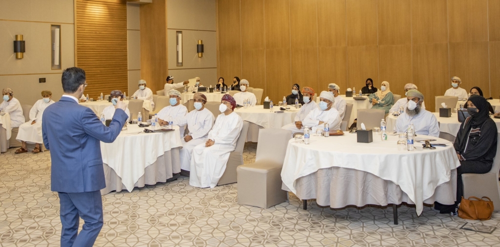 من حلقة مشروع "إعداد سياسة تشغيل وطنية"