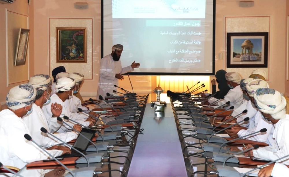 خلال اللقاء مع محافظ الداخلية 