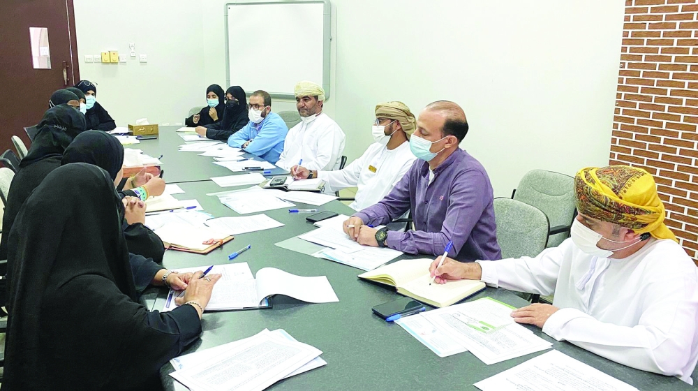 المشاركون في الاجتماع