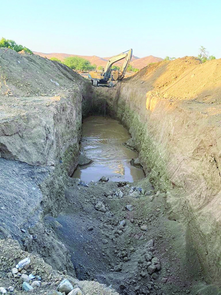 الأفلاج تضررت بشكل كبير من الإعصار وجهود لإصلاحها بأسرع وقت