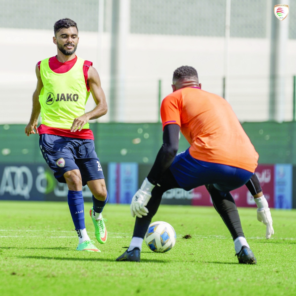 جانب من تدريبات معسكر دبي