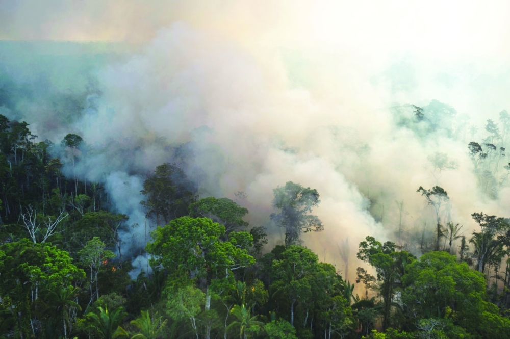 منظر جوي لحرائق غابات الأمازون، البرازيل، أخذت الصورة بتاريخ 15 سبتمبر 2021.  ا ف ب