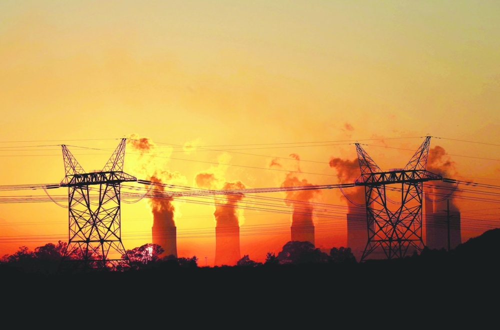 محطات الطاقة التي تعمل بالفحم، من أهم مسببات انبعاثات الكربون.         رويترز